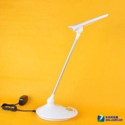 科技与美学的交融 欧司朗光溢LED台灯评测